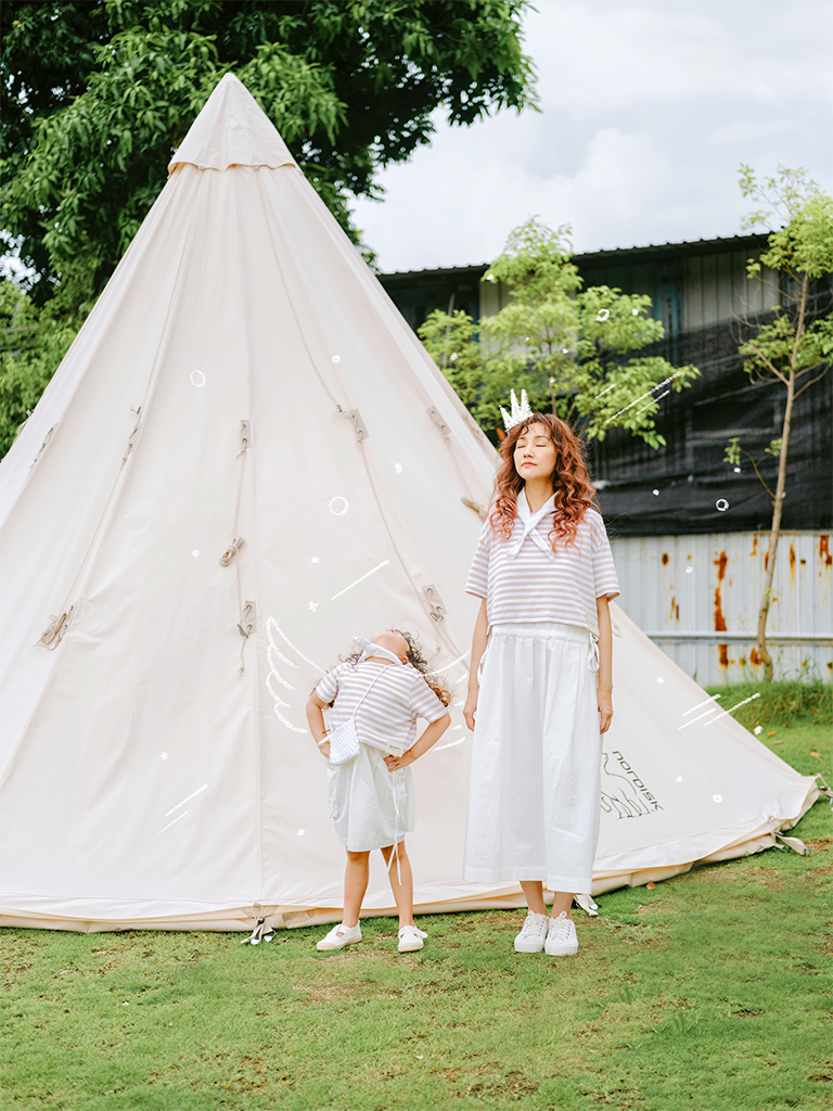 K_EP005_Womens_Cosette_Sneakers01