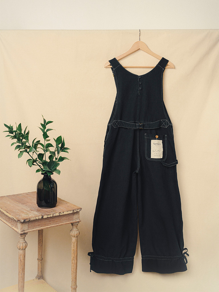 ep008_Louise_Overalls4